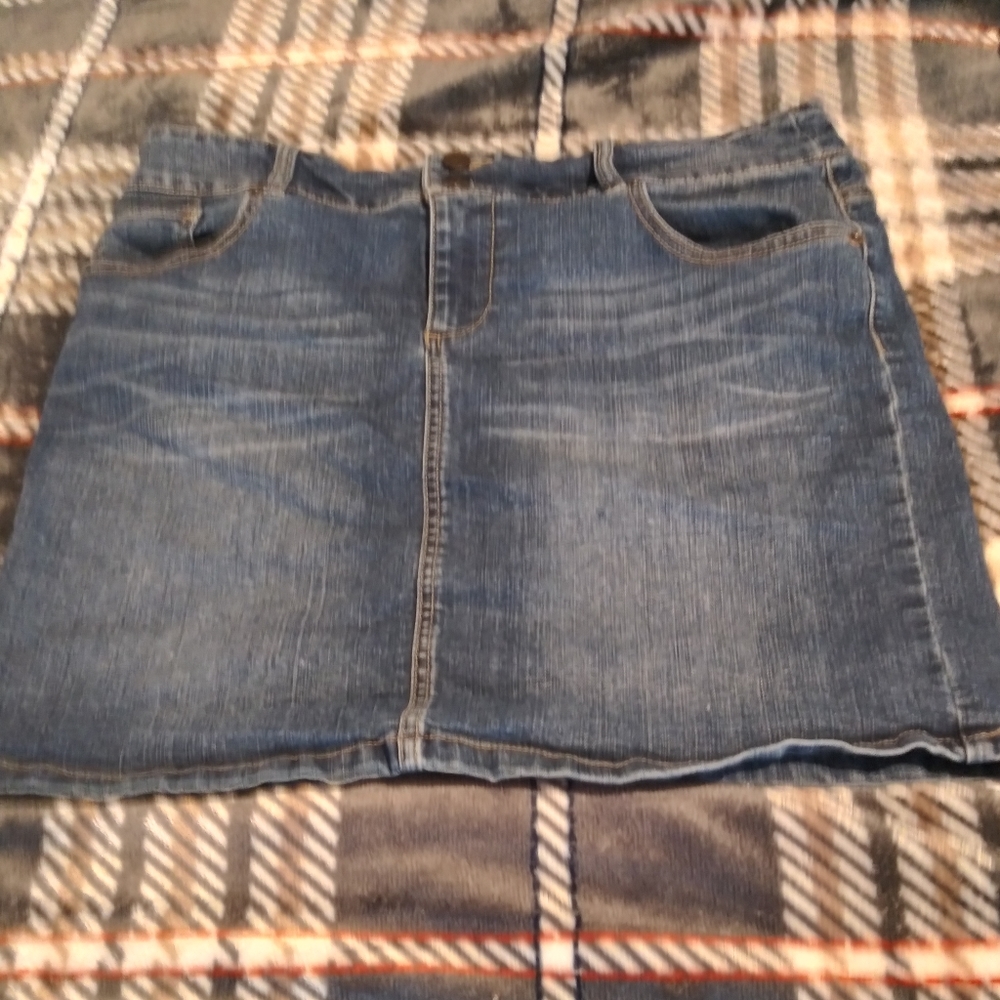 Jean skirt
